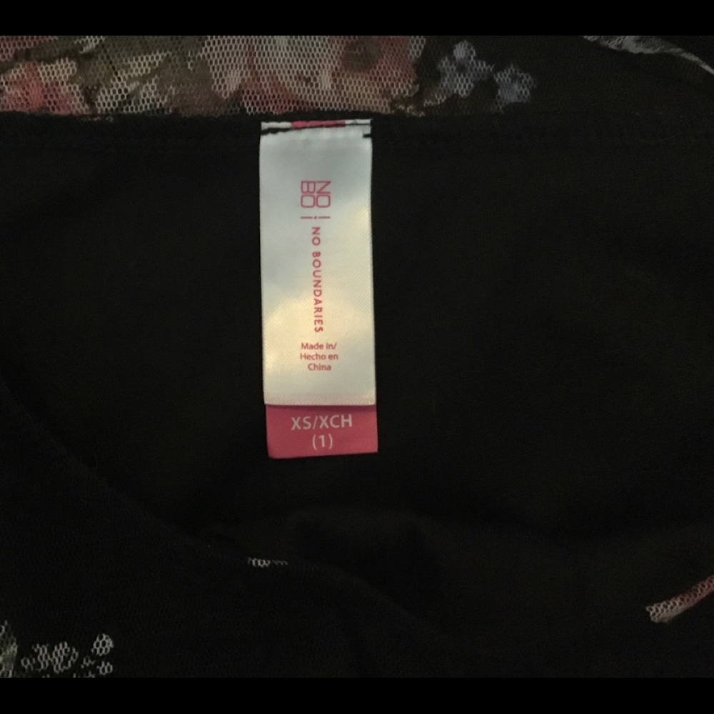 Flower blouse - Picture 7 of 7